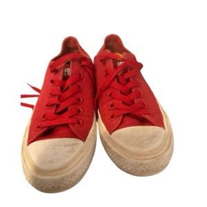 Chuck Taylor II Red Low Top Lunarlon Soles.  Size 7.5.